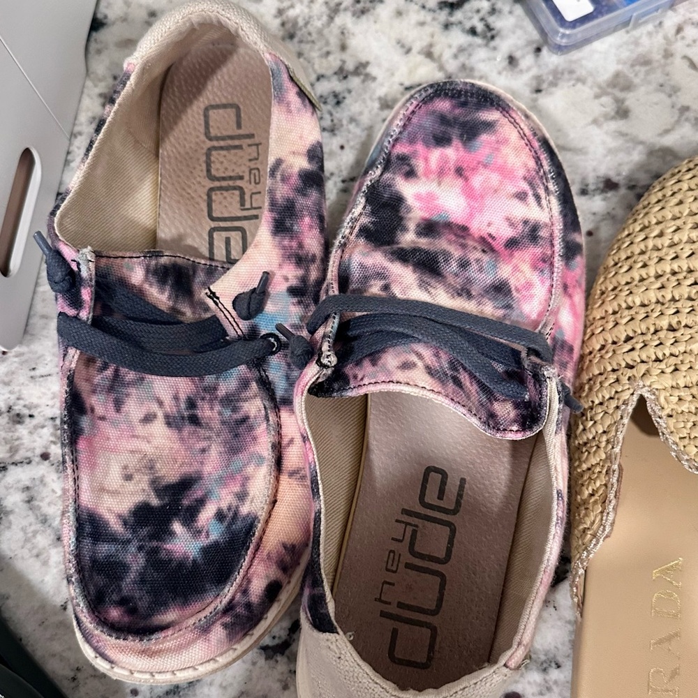 Hey Dude Women's Pink and Black Loafers